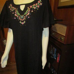 Quacker Factory Long Black Dress with Embroidery Flowers and Rhinestones 1XP